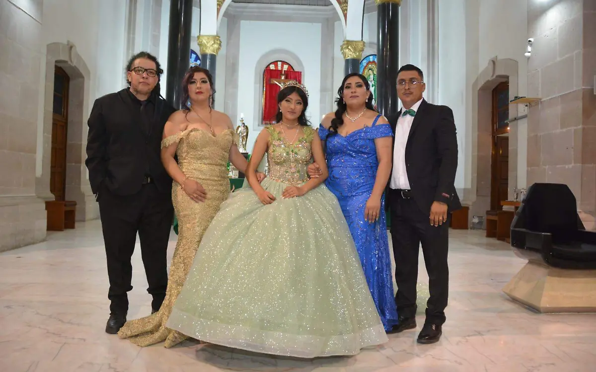 Inolvidables XV años de Sandra Nicole