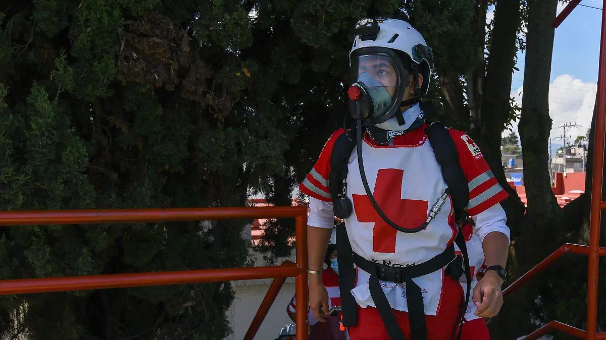 Elemento de la Cruz Roja