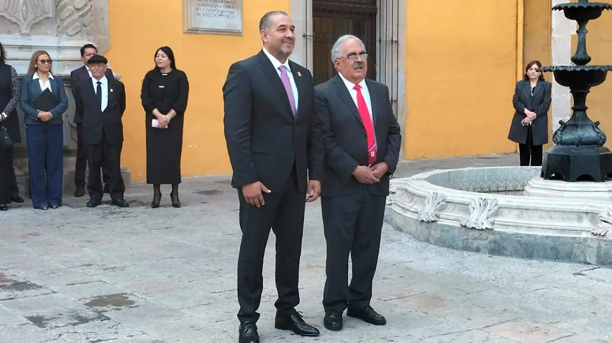 Toma de protesta de Ramón García Rivera, nuevo rector de la UJED