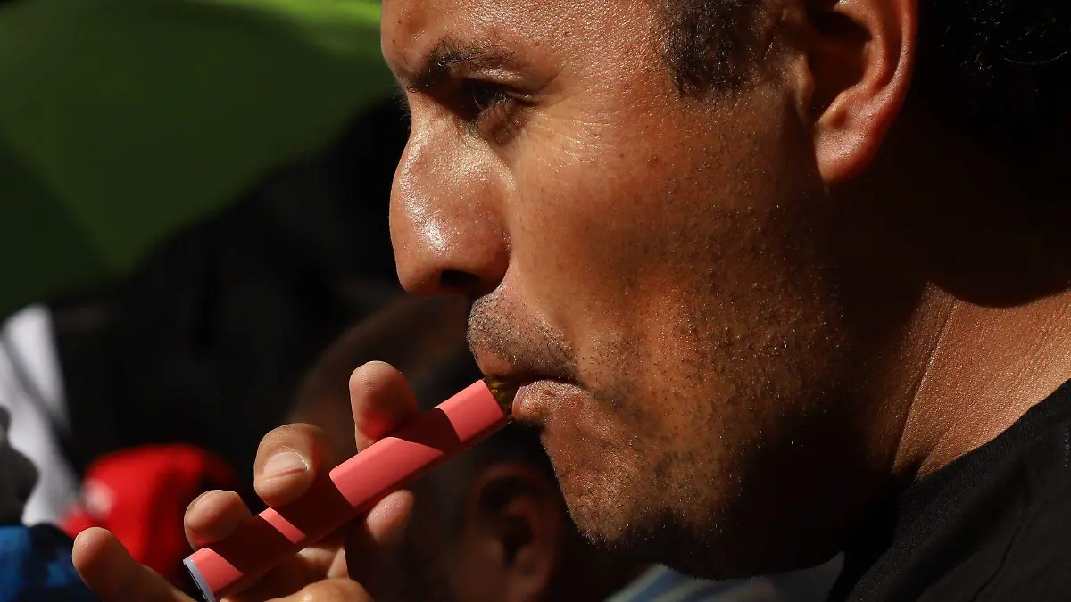 1009772_Protesta Vapeadores Senado_web