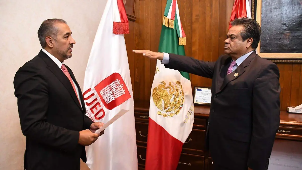 El “Doc” Sergio Adrián Castañeda al Centro de Desarrollo del Deporte Universitario de la UJED