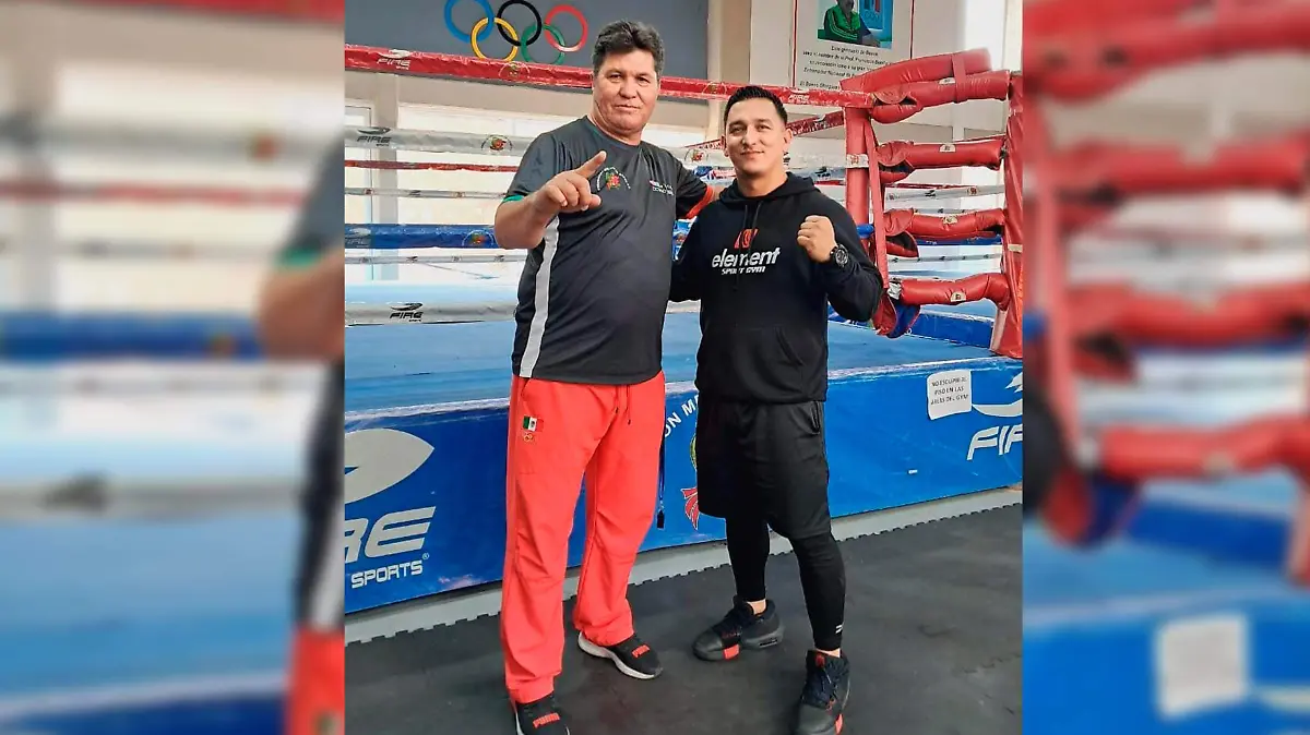 Capacitan entrenadores duranguenses de boxeo