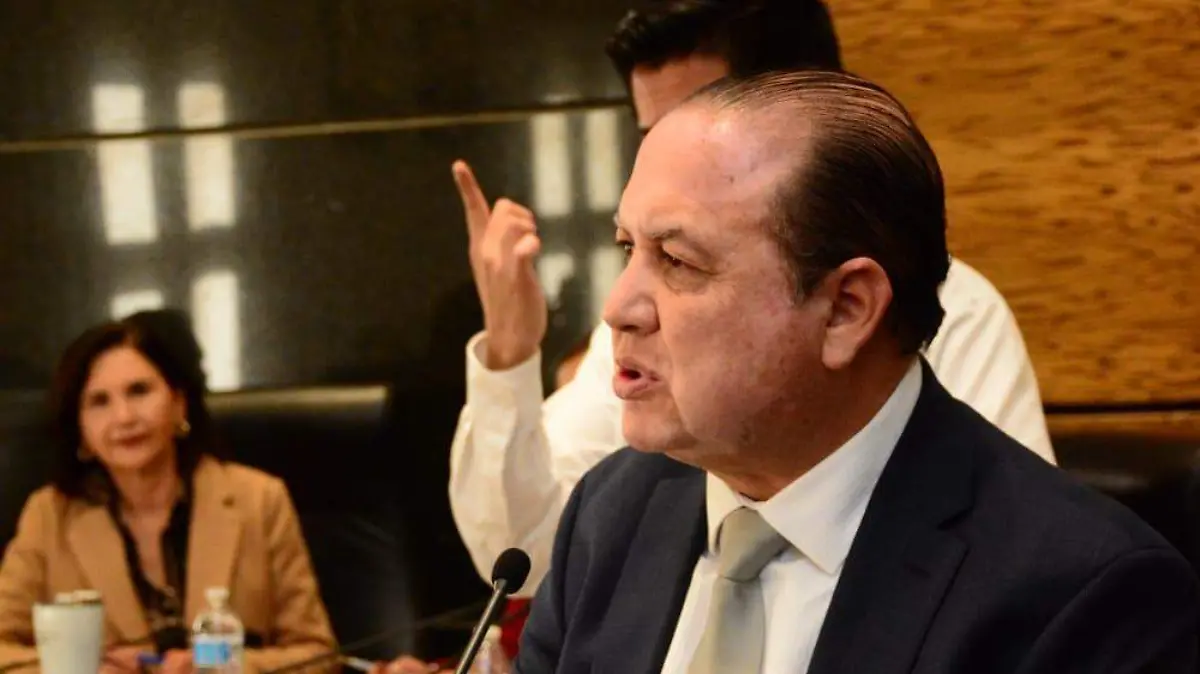 Ernesto Alanís llama a fortalecer la unidad en el congreso para mejorar el futuro de Durango