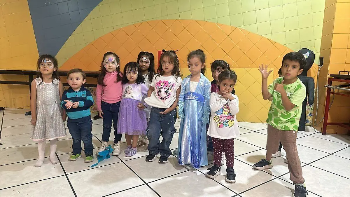 Fiesta de 4 años para la linda Sii Arya Luna V