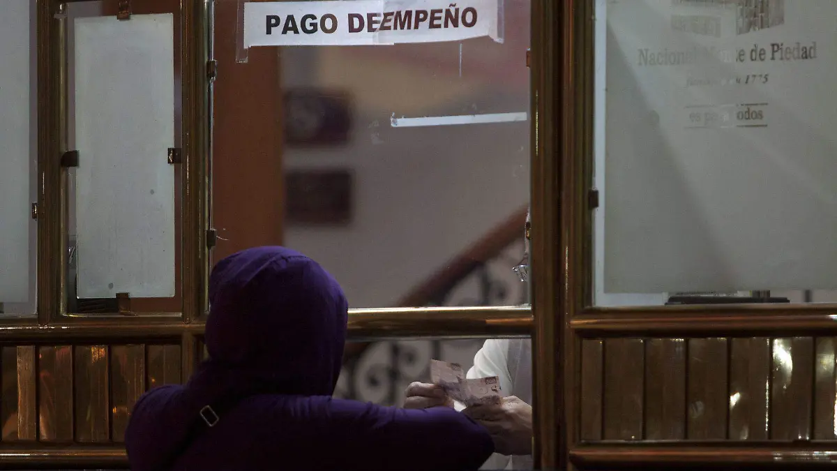 333798_Personas Empeño Efectivo_web