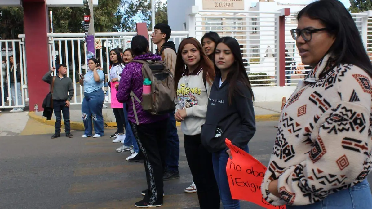 Manifestación de los estudiantes de la ITD de Durango