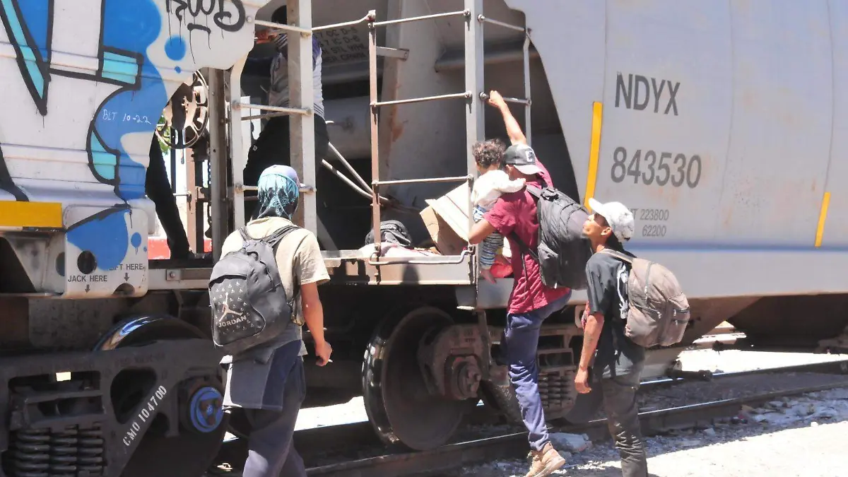 Activan operativo para apoyar a migrantes deportados