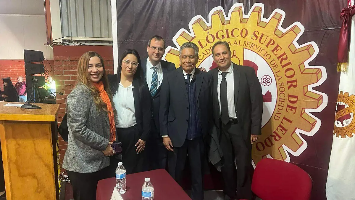 Se gradúan 349 estudiantes del Tec de Lerdo