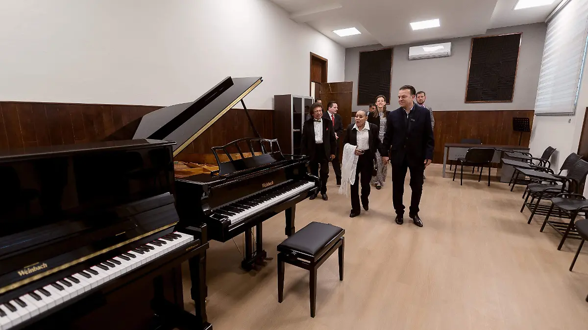 Inaugura Esteban Villegas Conservatorio de Música de Durango