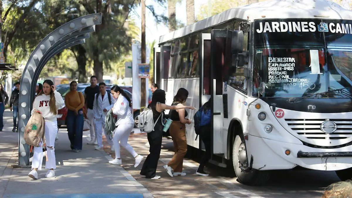 WhatsApp Image 2025-02-06 at 7.37.48 PM (1)