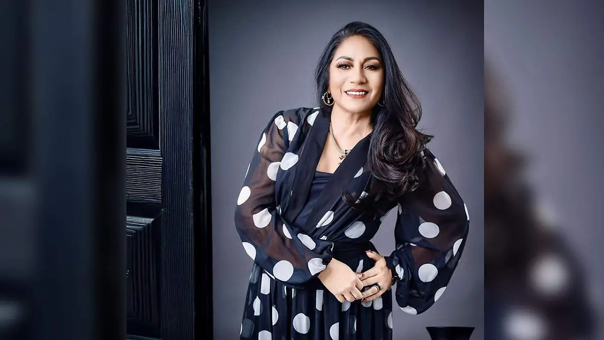 Feliz cumpleañera, licenciada Luly Martínez Espinosa