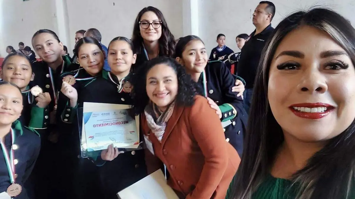 La secundaria “Severino Ceniceros” obtuvo el tercer lugar en el Concurso de Escolta 