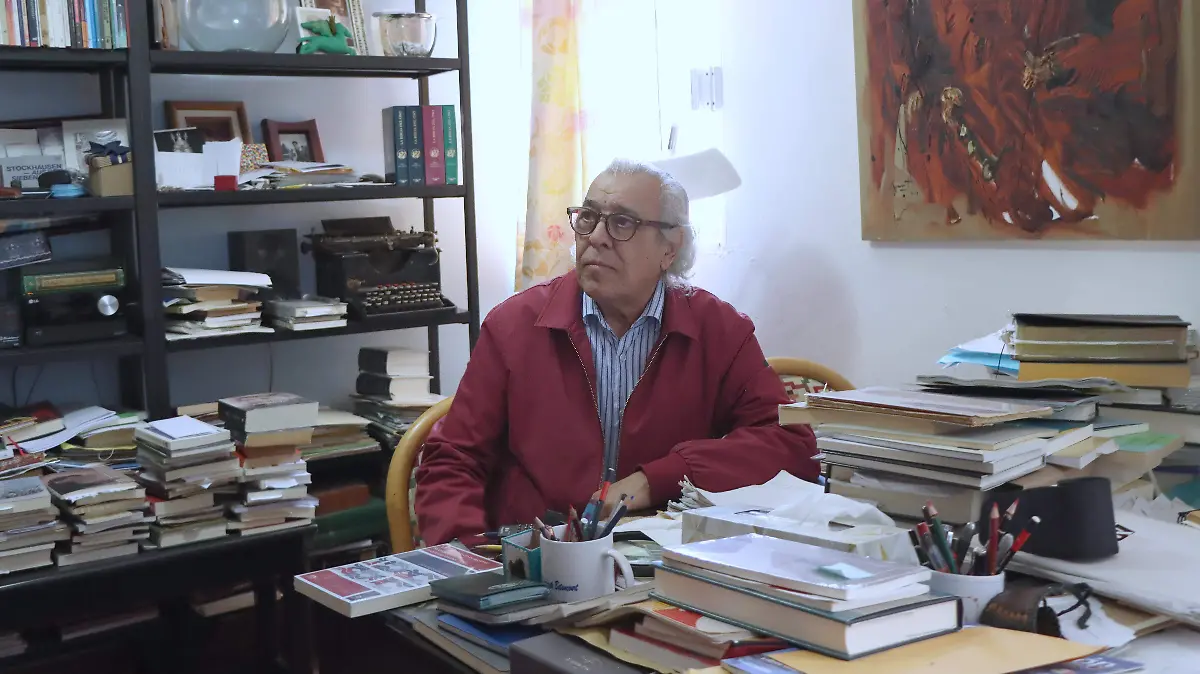 EVODIO ESCALANTE (7)