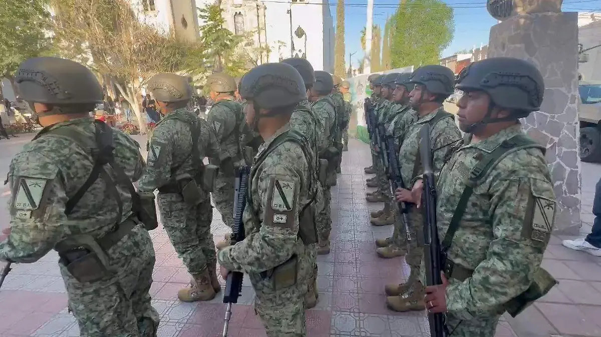 Conmemoran el Día del Ejército Mexicano en Lerdo