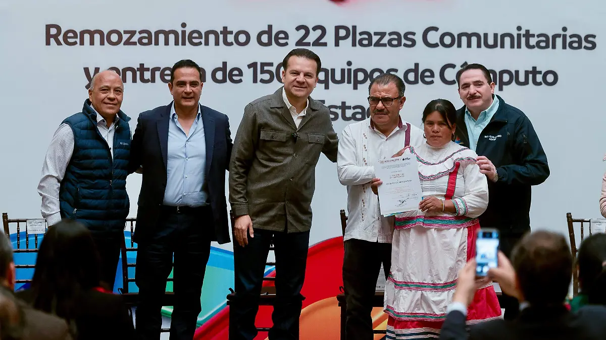 Levantaremos bandera blanca en alfabetización que todos los duranguenses aprendan a leer y escribir Esteban (4)