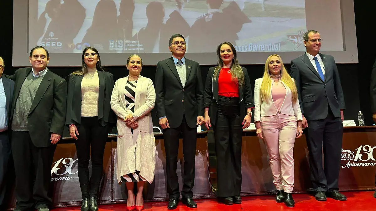 Se gradúa la 8ª Generación de TSU de la UTLD