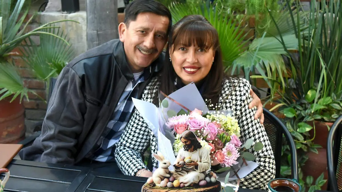 Celebran el cumpleaños de María Raquel Díaz