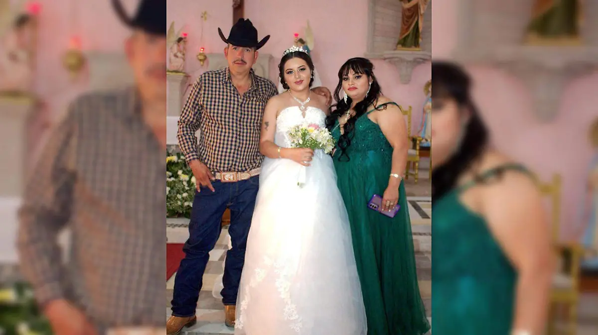 Se casan Maricruz Castillo Ruelas y Joel Alejandro Acevedo Rentería