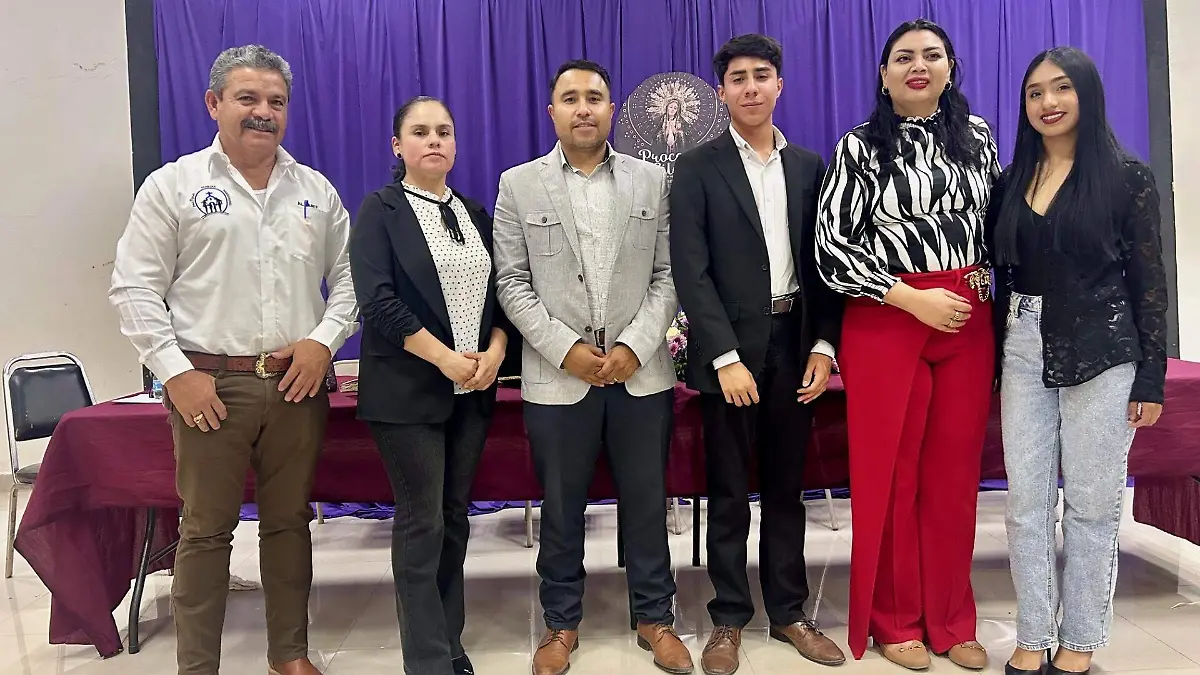 Preparan la Procesión del silencio 2025, por parte del patronato y la Parroquia de San Antonio de Padua