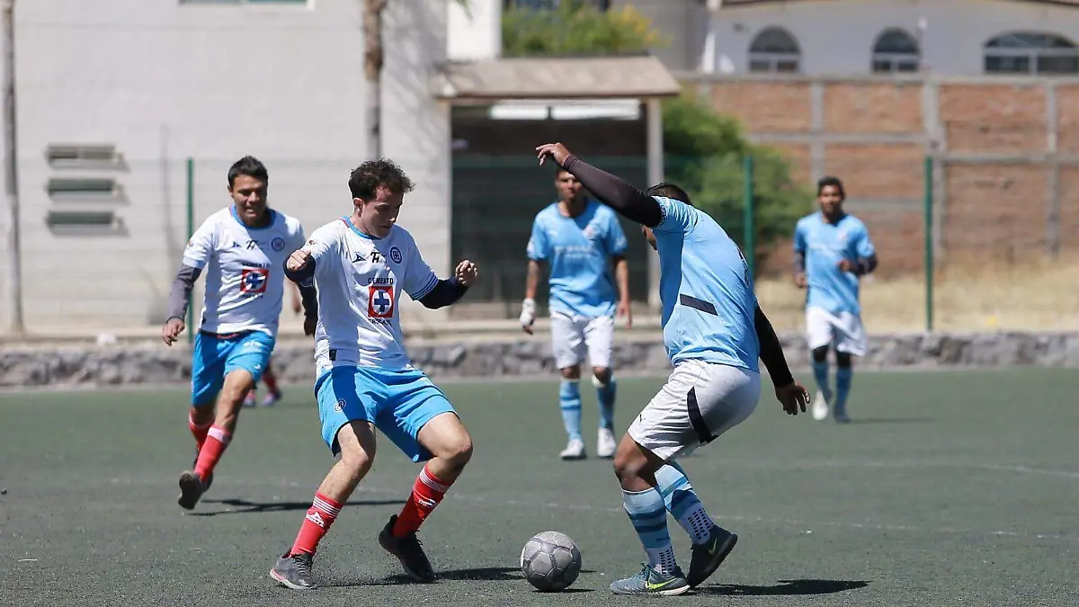 El liderato sigue con diamantes en la Liga Guadalupe