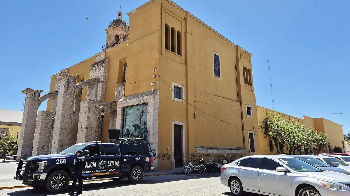 Continúa tomado edificio de la UJED tras las elecciones de la FEUD 