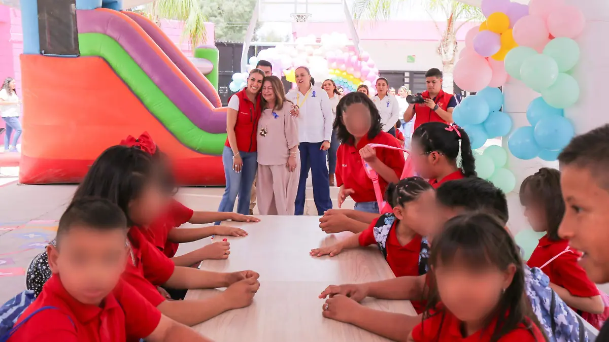 ¡Otro sueño cumplido! Marisol Rosso y Lety Herrera entregan la nueva Casa Hogar de La Laguna (3)