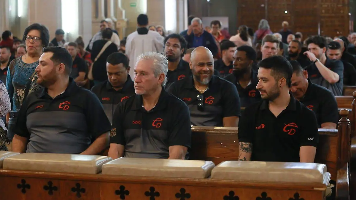 Caliente listo para el play ball