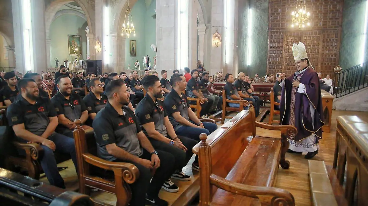 Caliente listo para el play ball