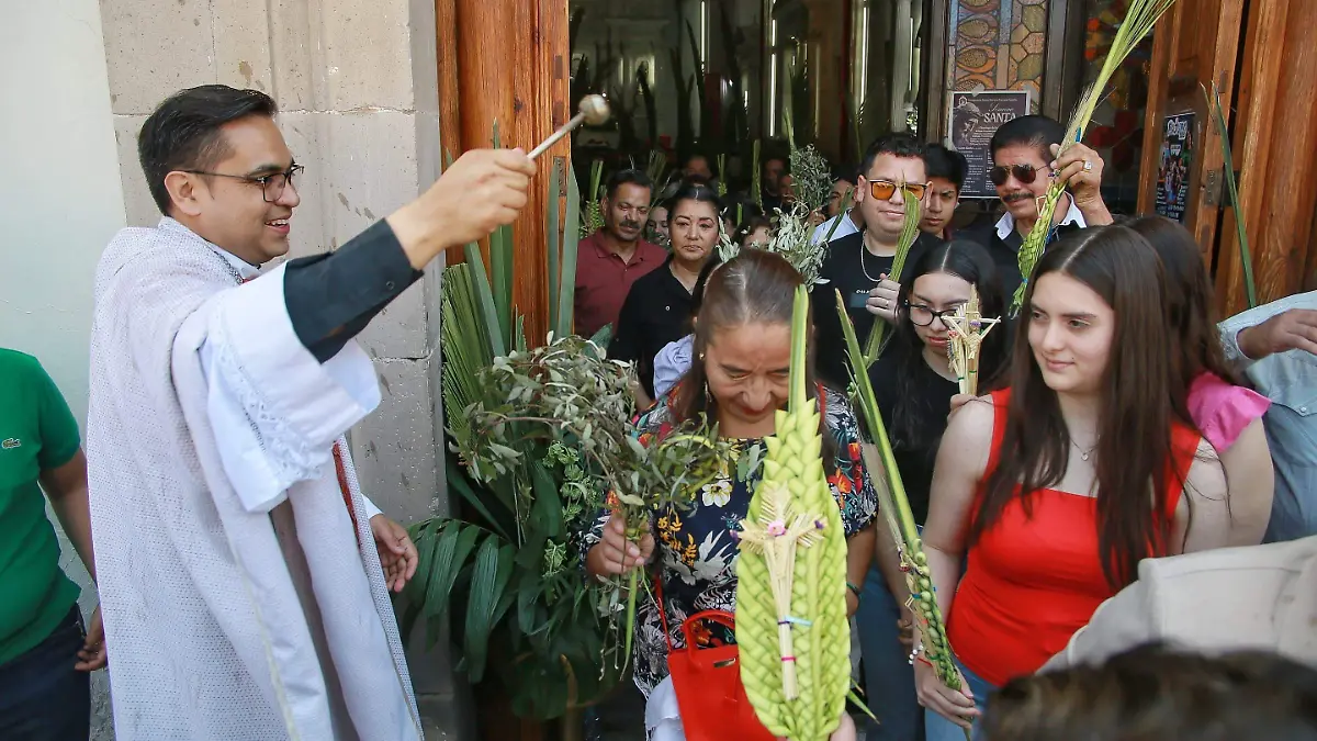 WhatsApp Image 2025-04-13 at 17.26.45 (2)