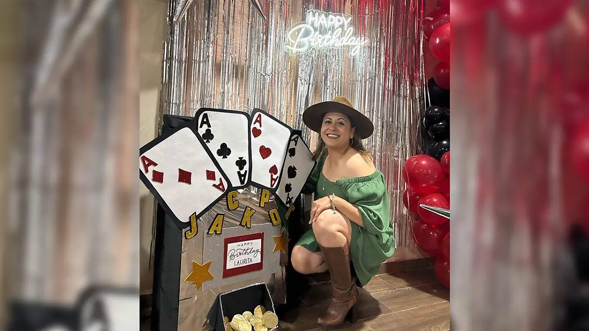 Laura Flores feliz cumpleaños