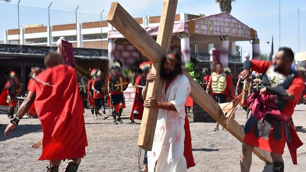 Escenifican Viacrucis 2025 en el Cereso #1 de Durango 