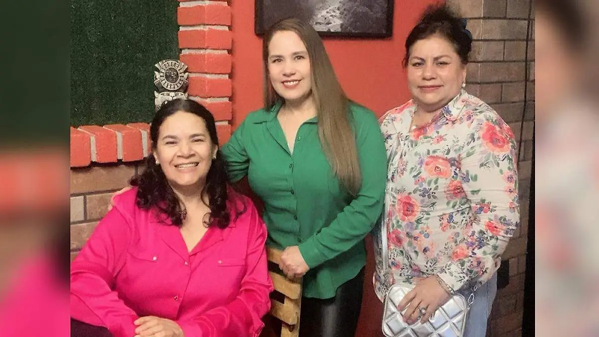 La bella Mely Ramírez Serrano celebró su cumpleaños junto a sus amigas