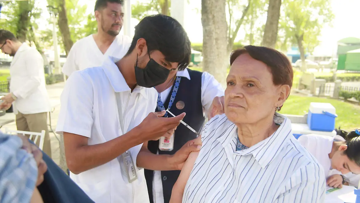 Campaña de vacunación en Durango 