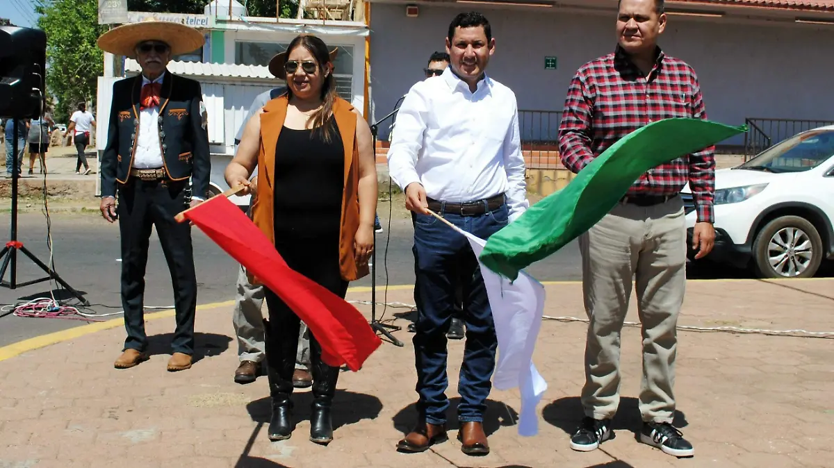 Banderazo de arranque