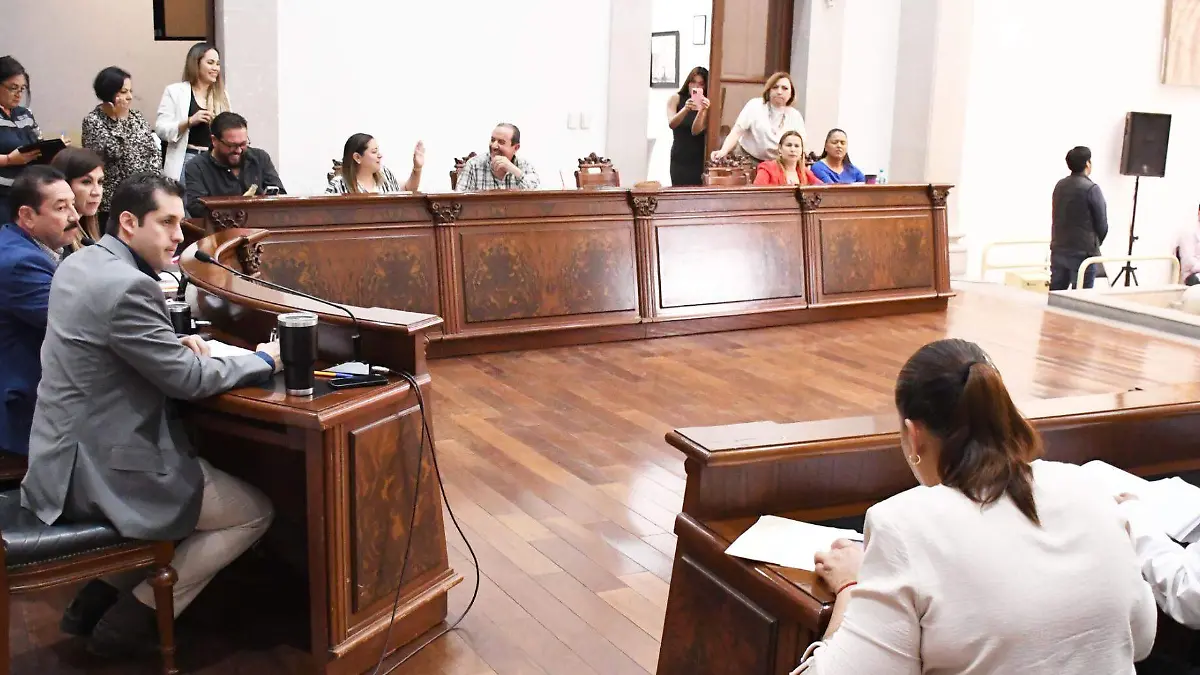 02. SOL - REGLAMENTO ATENCIÓN A LA DISCAPACIDAD
