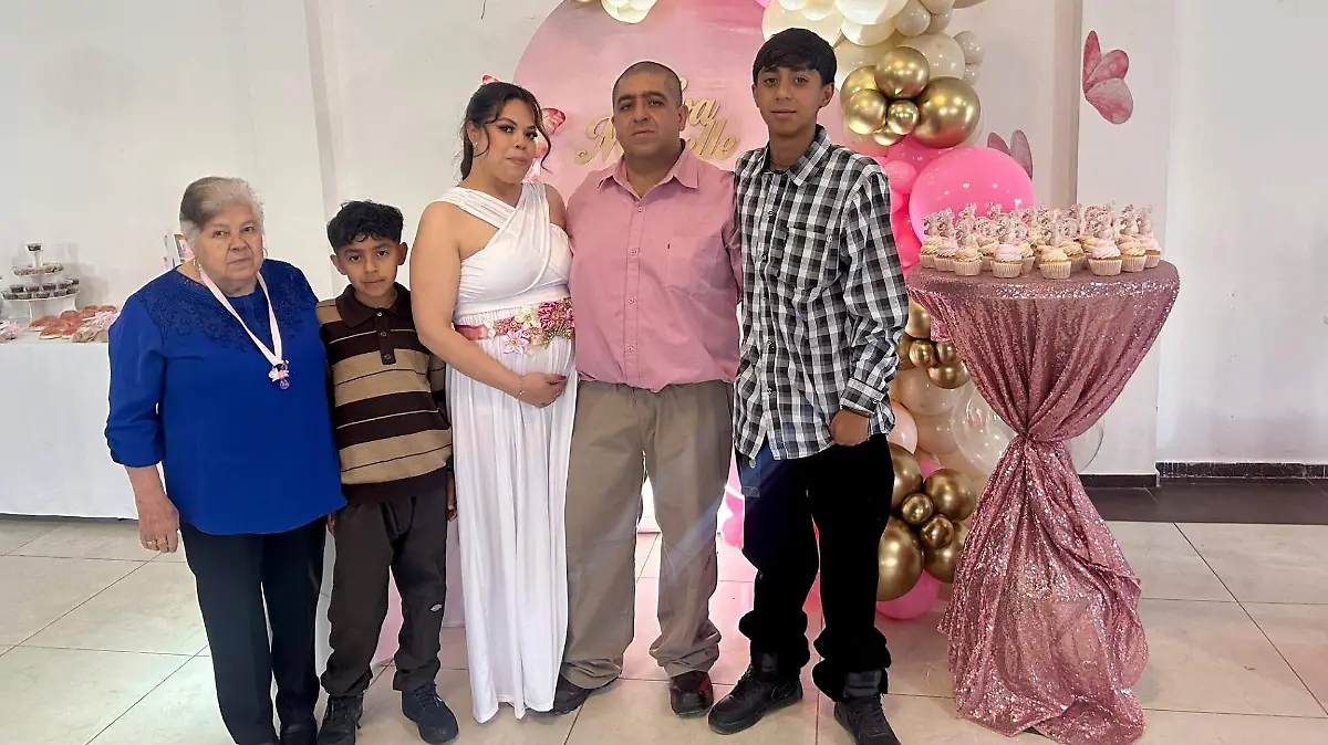 En la fiesta de canastilla