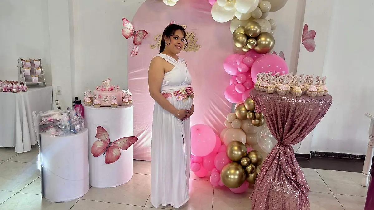 Fiesta de canastilla en honor a  Nayelly Reyes Galván