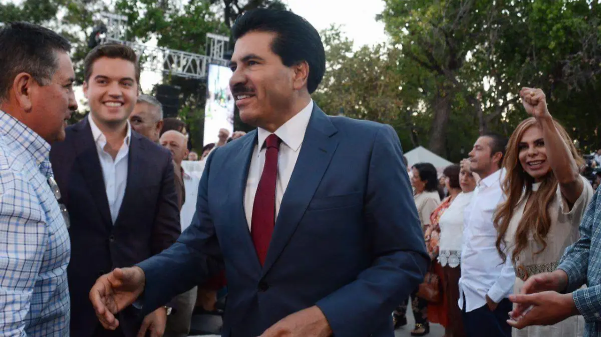 Presenta José Ramón Enríquez plan de 100 compromisos de la transformación 