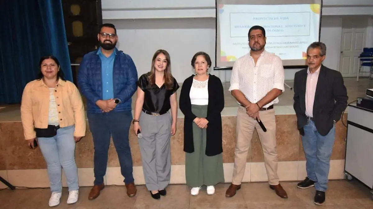 CCH-UJED realizó con gran éxito taller de salud mental  