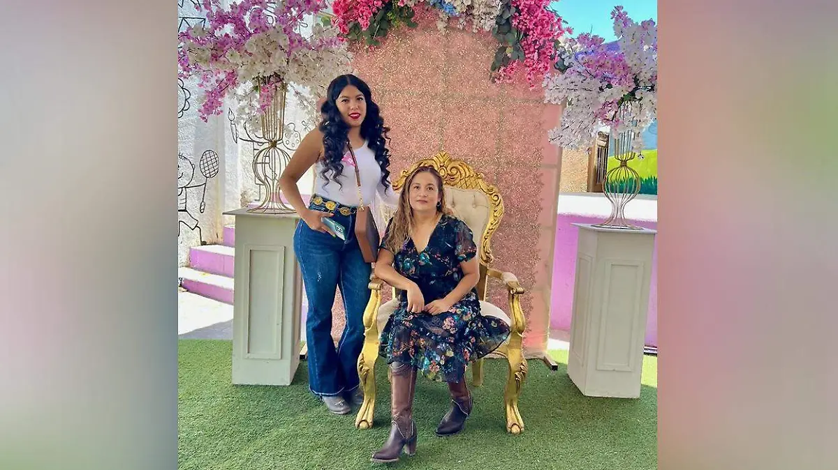 Socorro Aguilera Rivas y Arely Chairez engalanan nuestro espacio