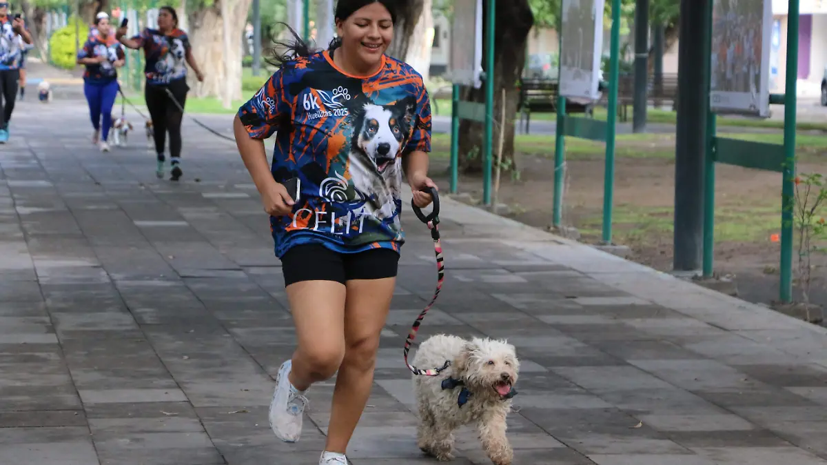 Carrera 6k Huellitas en Durango