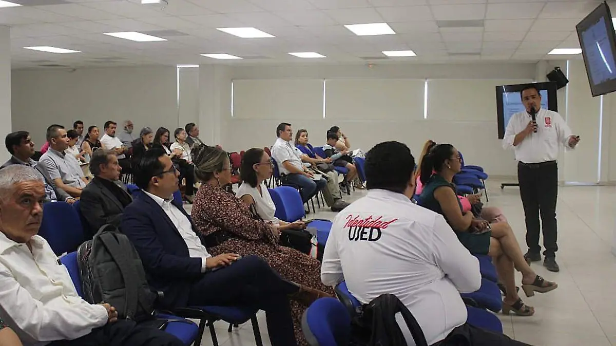El PDI de la Universidad Juárez se regirá por seis ejes transversales