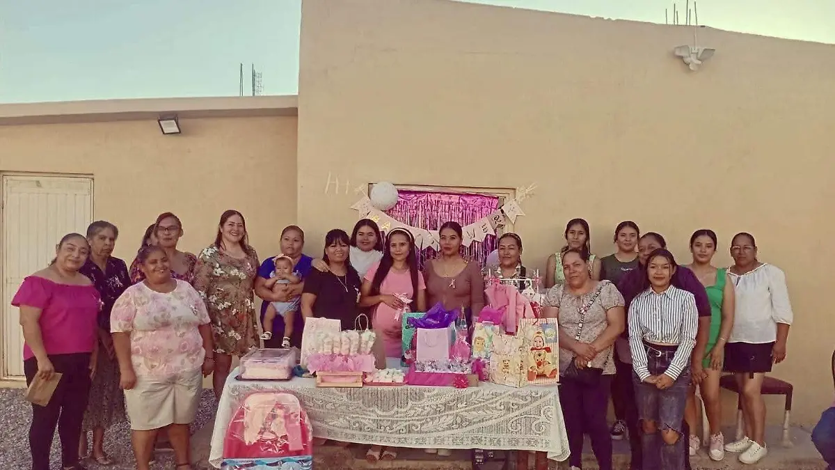 Invitadas a la fiesta de canastilla de Lupita Alemán Espinosa