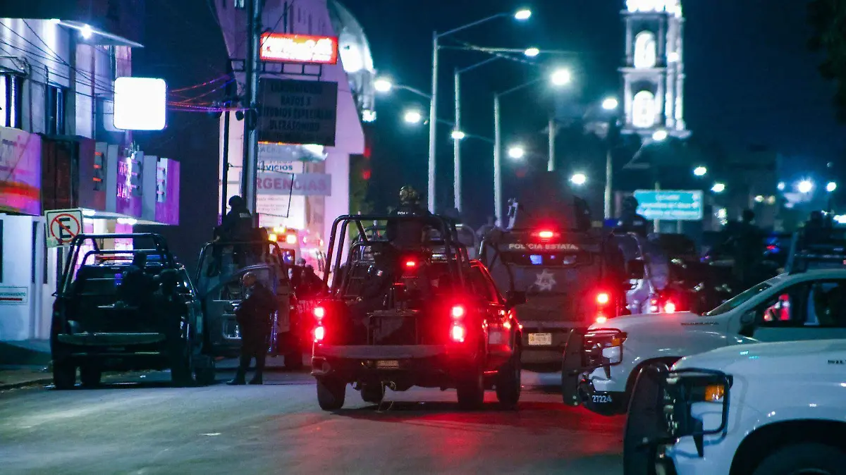 1035080_Policías Detenidos Altercado_web