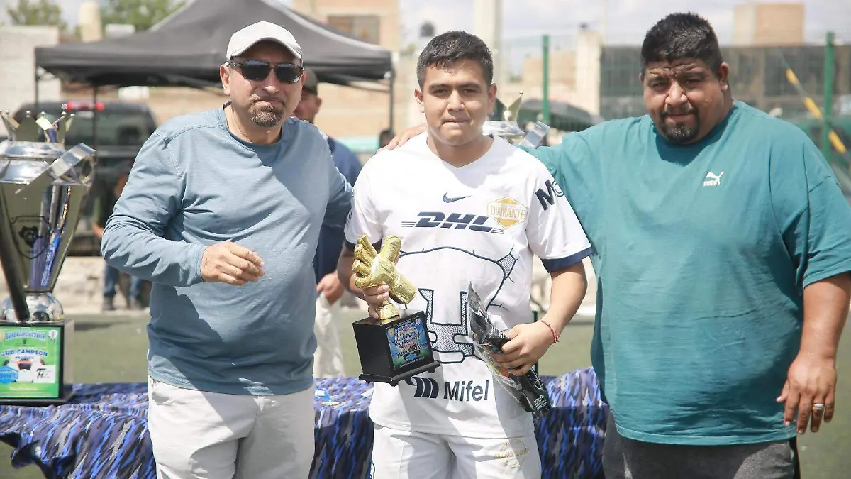 Campeonato esculpido con diamante