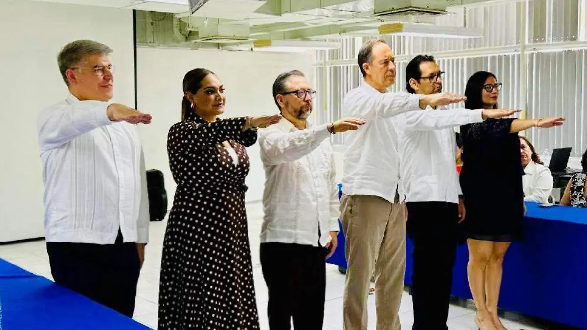 Centro de Negocios de la UJED se integra a la mesa directiva de la AMCDPE 2025 (1)