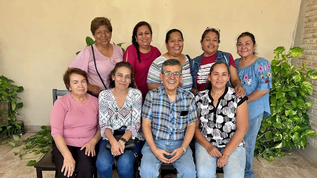 Amigas del Padre Olivares Casillas