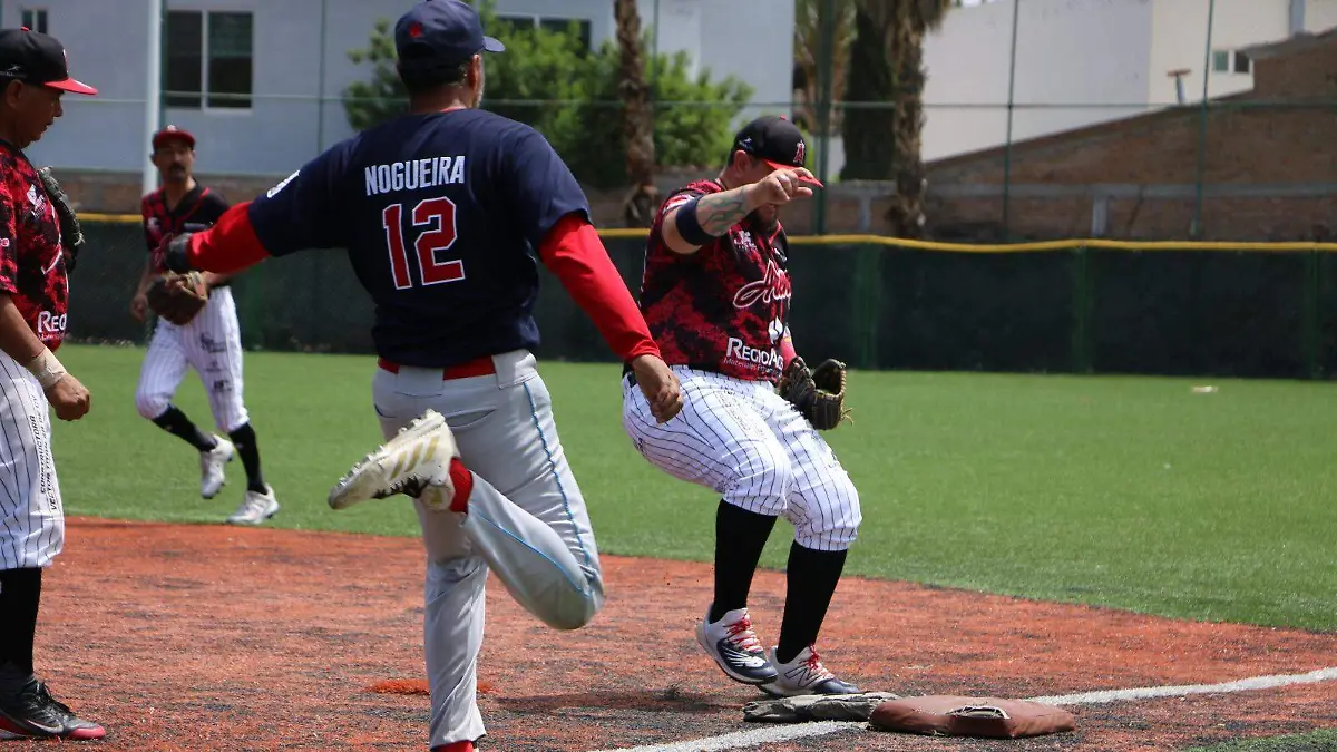 liga de slow pitch universitaria