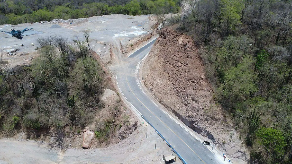 Listo último tramo de San Ignacio a Tayoltita