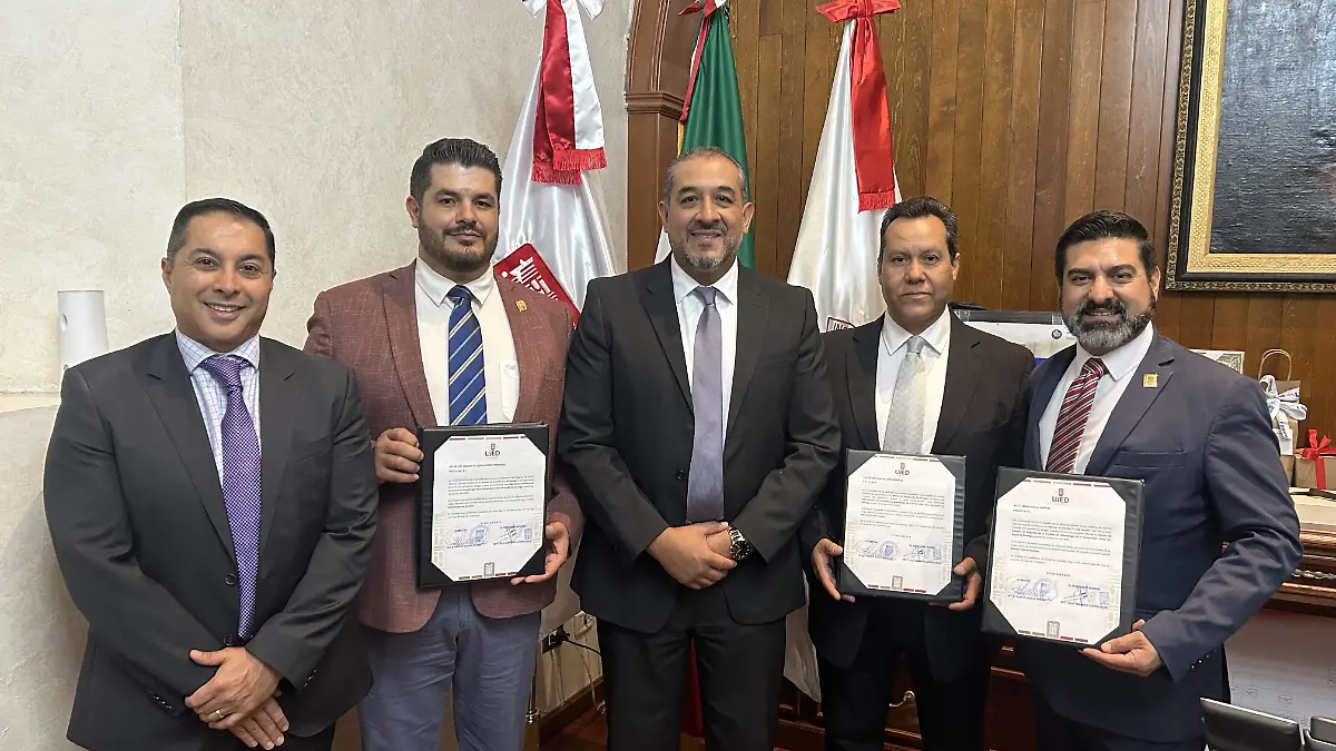 Nombran equipo directivo de la Facultad de Odontología de la UJED